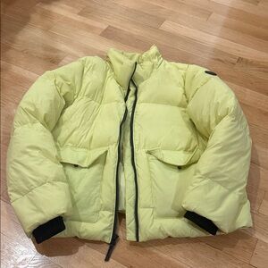 Alpine Design Light Yellow Jacket with Black Logo Patch